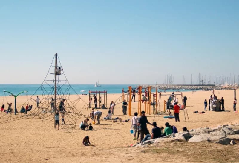 Local sandy beaches nearby