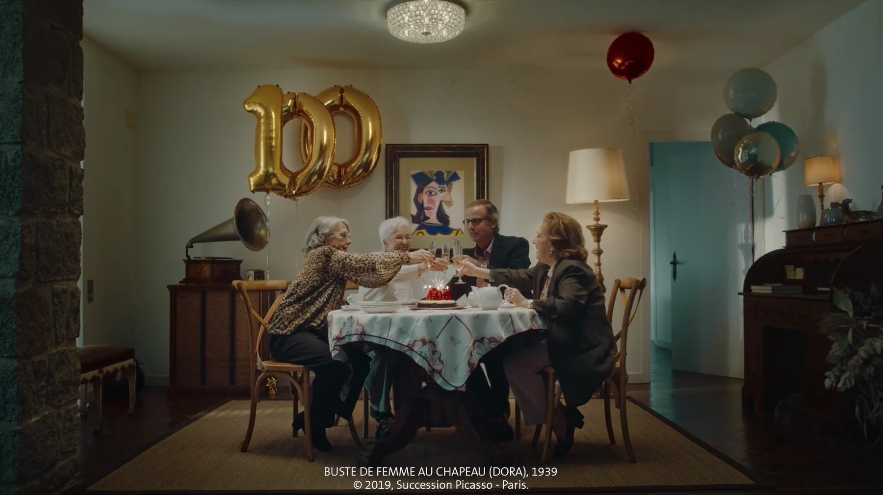 Swisscom Picasso · Birthday: Music lounge